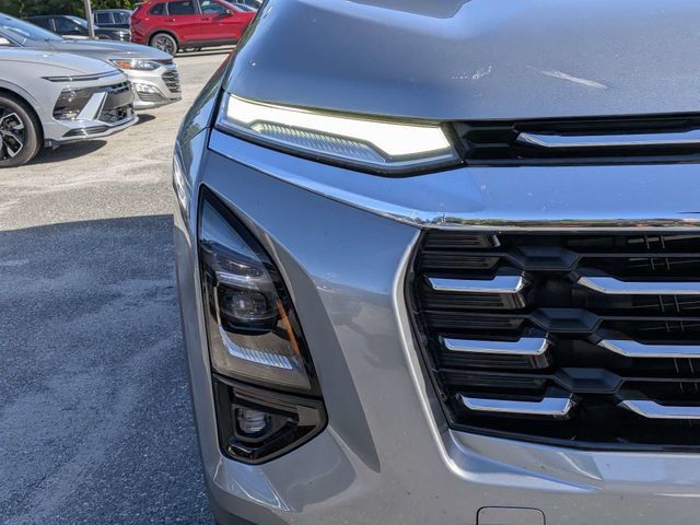 Used 2025 Chevrolet Equinox LT w/ Safety and Technology Package FWD image 6