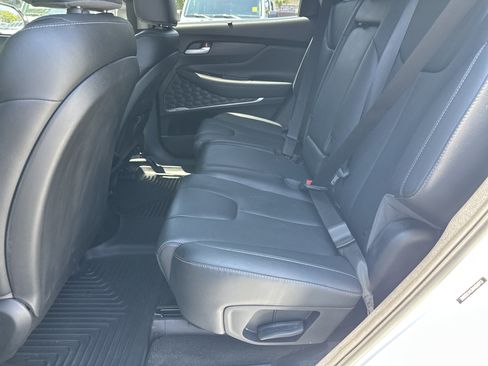 Used 2019 Hyundai Santa Fe Limited AWD/4WD image 18
