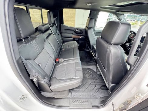 Used 2020 Chevrolet Silverado 1500 High Country w/ Technology Package AWD/4WD image 40
