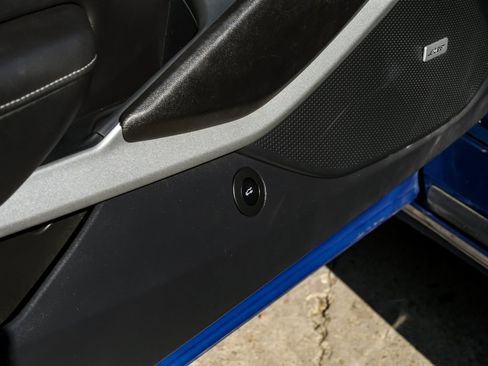 Used 2022 Chevrolet Camaro LT w/ RS Package image 44