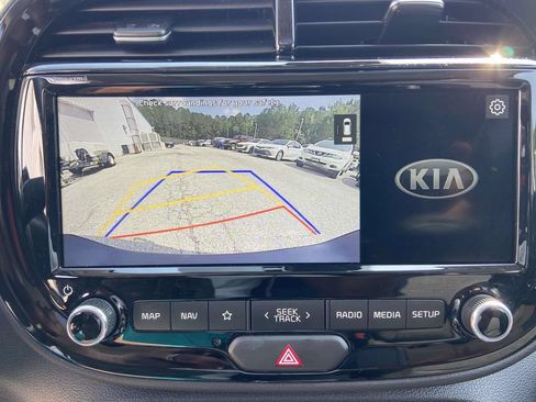 Used 2021 Kia Soul EX FWD image 26