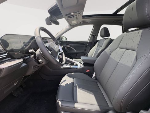 New 2026 Audi Q5 Premium AWD/4WD image 10
