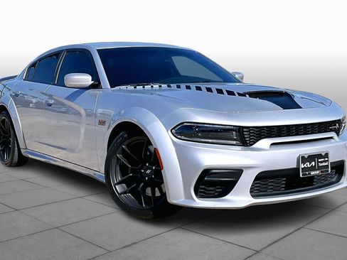 Used 2022 Dodge Charger Scat Pack image 2
