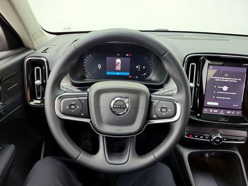 New 2026 Volvo XC40 B5 Ultra w/ Climate Package AWD/4WD image 25