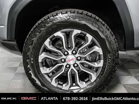 New 2026 GMC Canyon Denali image 37