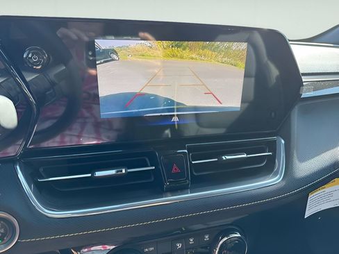 New 2025 Chevrolet TrailBlazer ACTIV w/ Convenience Package AWD/4WD image 30