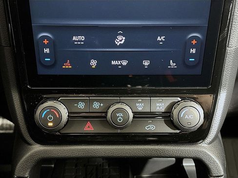 New 2025 Ford Ranger XLT w/ Equipment Group 301A High image 16