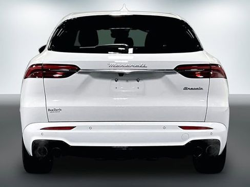 Used 2024 Maserati Grecale GT AWD/4WD image 6