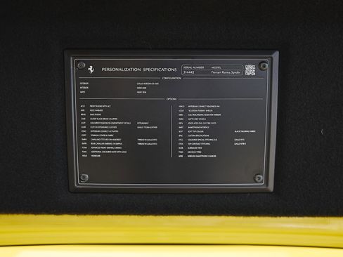 Used 2025 Ferrari Roma Spider RWD image 31