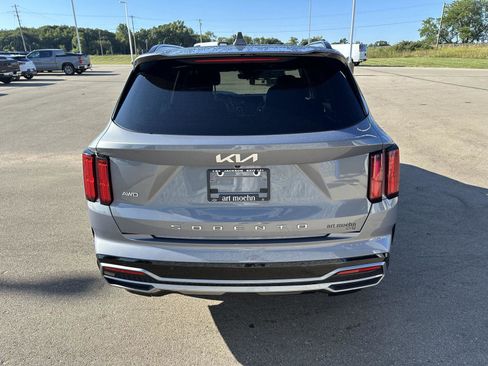 Used 2022 Kia Sorento SX image 7