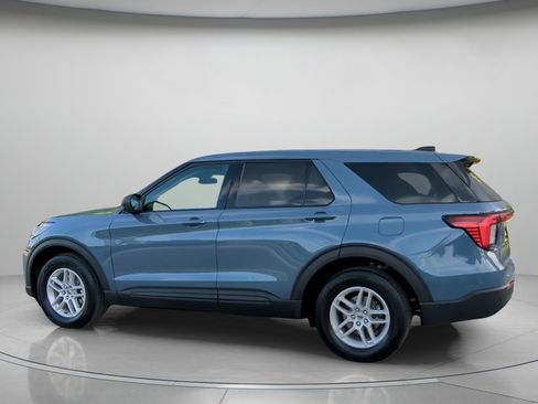 New 2026 Ford Explorer Active image 18