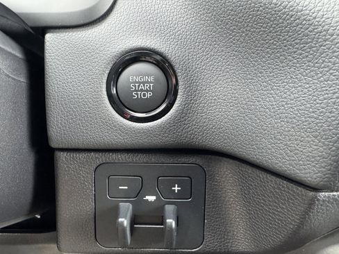 New 2026 Toyota Tundra Limited AWD/4WD image 29