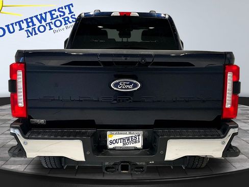 Used 2025 Ford F250 Lariat AWD/4WD image 6