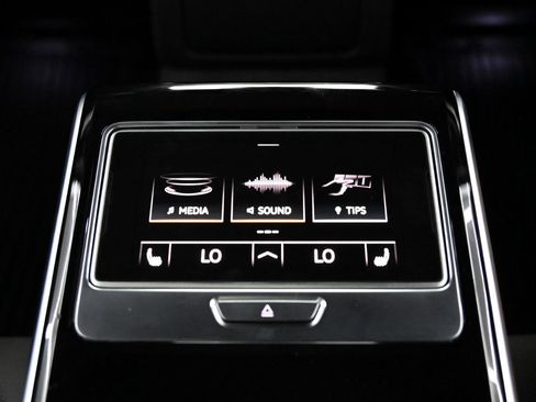 Used 2021 Audi A8 L 3.0T image 42