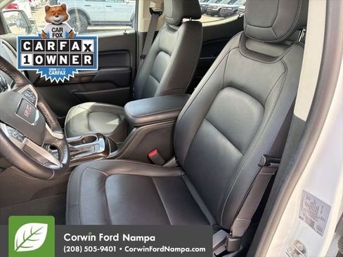Used 2022 GMC Canyon Elevation w/ Elevation Premium Package AWD/4WD image 10