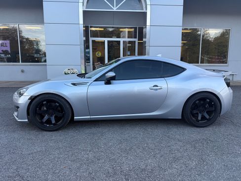 Used 2018 Subaru BRZ Premium w/ Popular Package #2 image 2