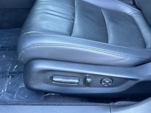 Used 2022 Honda Accord Touring image 13