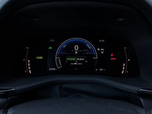 Used 2026 Toyota Camry SE FWD image 37