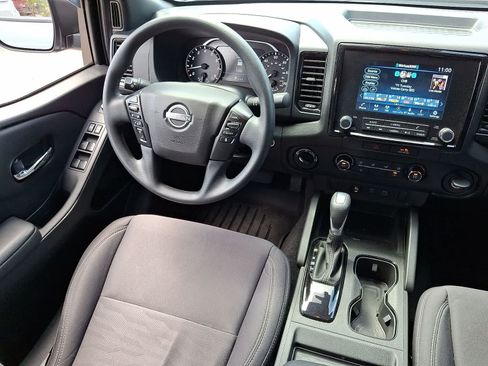 Used 2023 Nissan Frontier SV w/ Midnight Edition Package AWD/4WD image 10