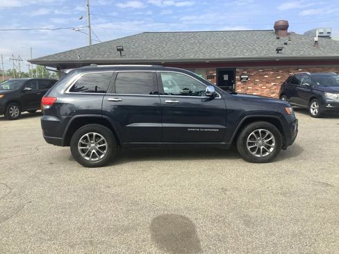 Used 2015 Jeep Grand Cherokee Limited AWD/4WD image 11