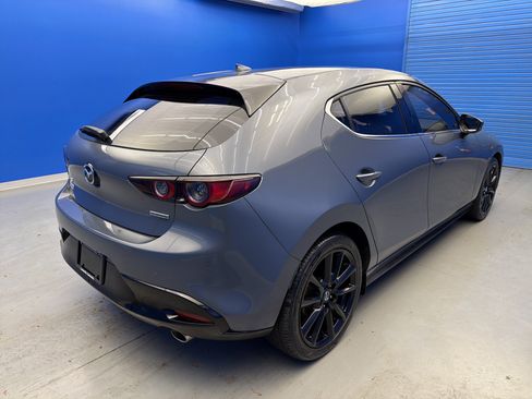 Used 2021 MAZDA MAZDA3 s image 7