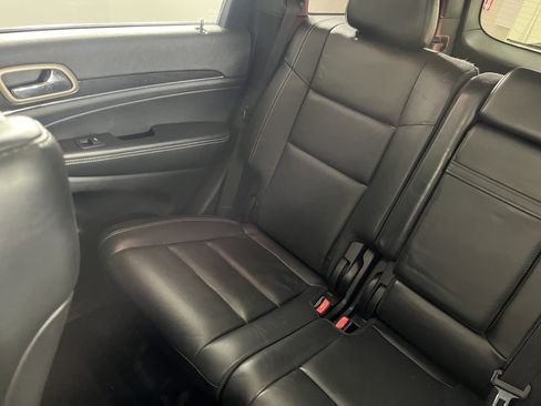 Used 2014 Jeep Grand Cherokee Limited w/ Luxury Group II image 22