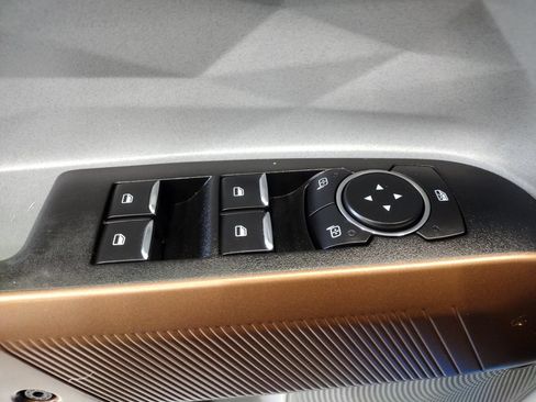 Used 2022 Ford Maverick Lariat w/ Lariat Luxury Package AWD/4WD image 21