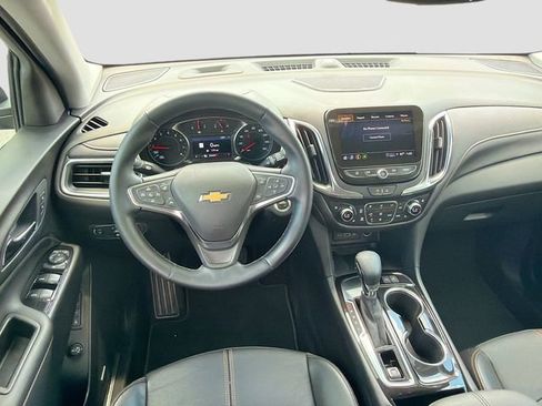 Used 2024 Chevrolet Equinox Premier FWD image 17