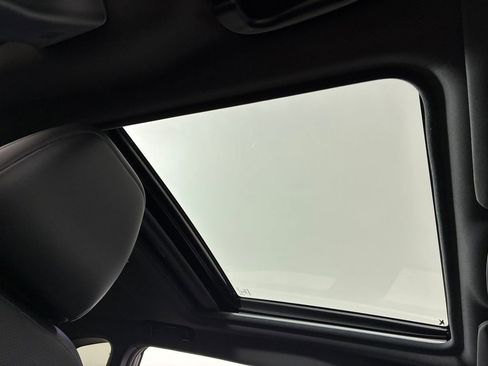 Certified 2025 Subaru Forester Touring w/ Protection Package image 30