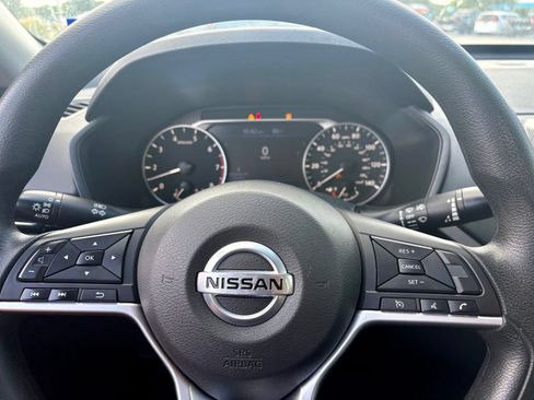Used 2020 Nissan Altima 2.5 S FWD image 14