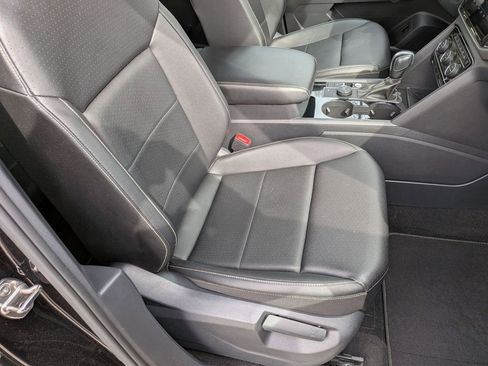 Used 2023 Volkswagen Atlas SE image 29