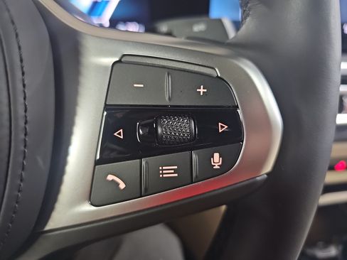 Used 2023 BMW i4 eDrive40 w/ M Sport Package RWD image 19