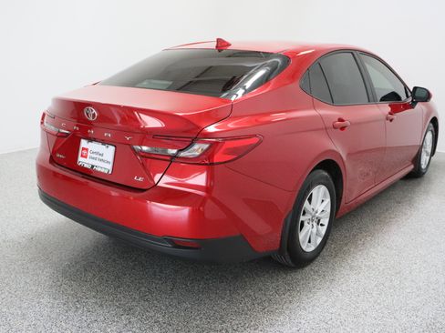 Certified 2025 Toyota Camry LE w/ Convenience Package image 7