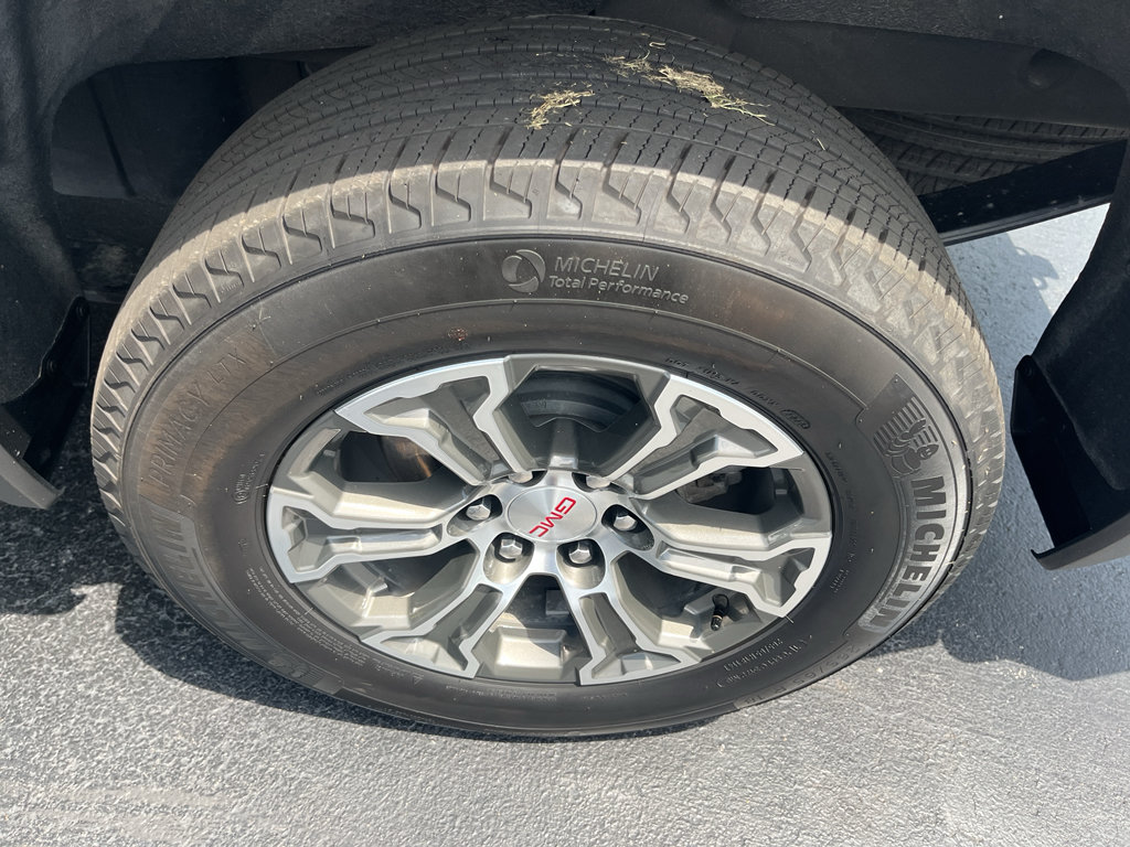 Used 2026 GMC Sierra 1500 SLT AWD/4WD image 52