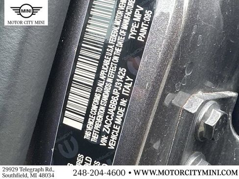 Used 2018 Jeep Renegade Latitude w/ Popular Equipment Group FWD image 21