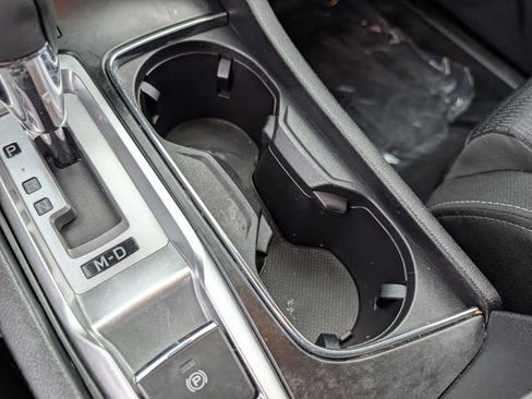 Used 2023 Subaru Ascent Premium w/ Convenience Package image 28