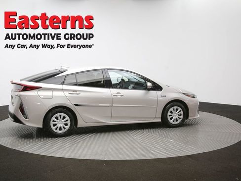 Used 2020 Toyota Prius Prime XLE image 42