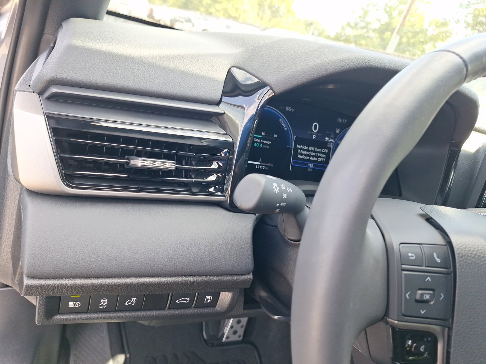 Used 2025 Toyota Camry XSE FWD image 18