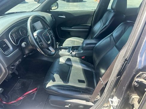 Used 2015 Dodge Charger SXT w/ AWD Plus Group image 5