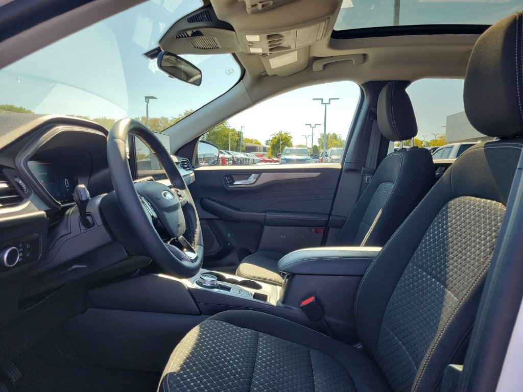 Certified 2023 Ford Escape Active w/ Tech Pack #2 AWD/4WD image 18