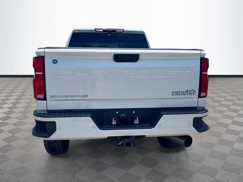 Used 2025 Chevrolet Silverado 3500 High Country w/ High Country Premium Package AWD/4WD image 7