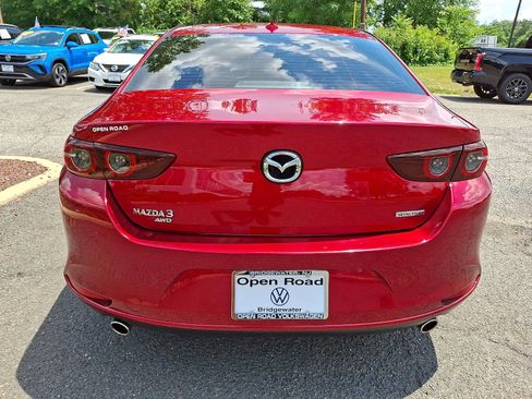 Used 2020 MAZDA MAZDA3 AWD Sedan w/ Premium Package image 5