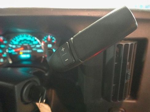 Used 2014 Chevrolet Express 3500 w/ Shuttle Bus Package image 19