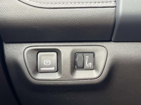 Used 2023 GMC Acadia SLT w/ Preferred Package AWD/4WD image 30