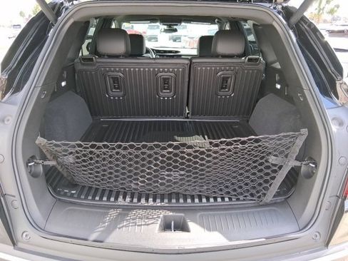 Used 2025 Cadillac XT5 Luxury w/ LPO, Floor Liner Package image 6