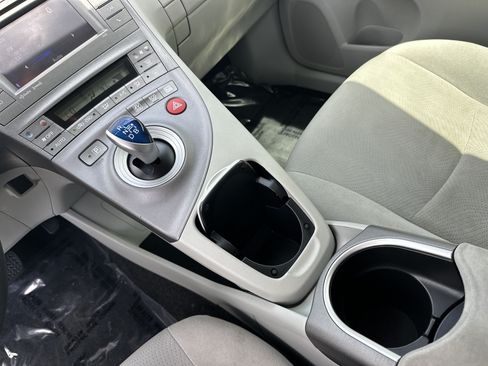 Used 2013 Toyota Prius Three FWD image 26