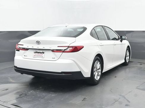 Used 2025 Toyota Camry LE w/ Convenience Package FWD image 22