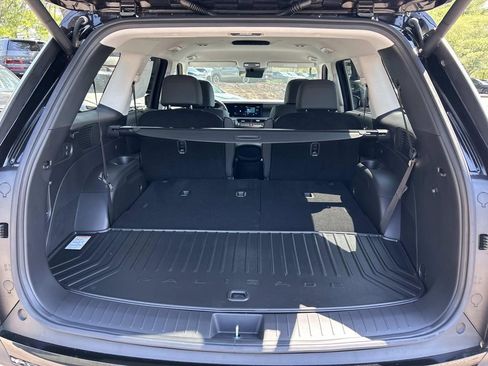 New 2026 Hyundai Palisade FWD Hybrid image 13