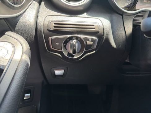 Used 2017 Mercedes-Benz GLC 300 4MATIC image 14