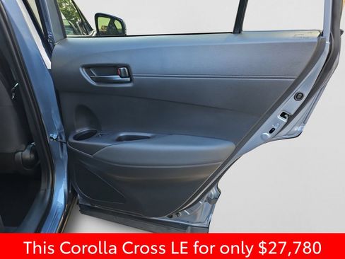 Used 2024 Toyota Corolla Cross LE w/ Moonroof Package AWD/4WD image 37